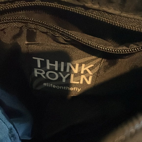 Think Royln | Kelsie Braided Quiled Nylon Hobo Bag. Black. - Picture 5 of 12